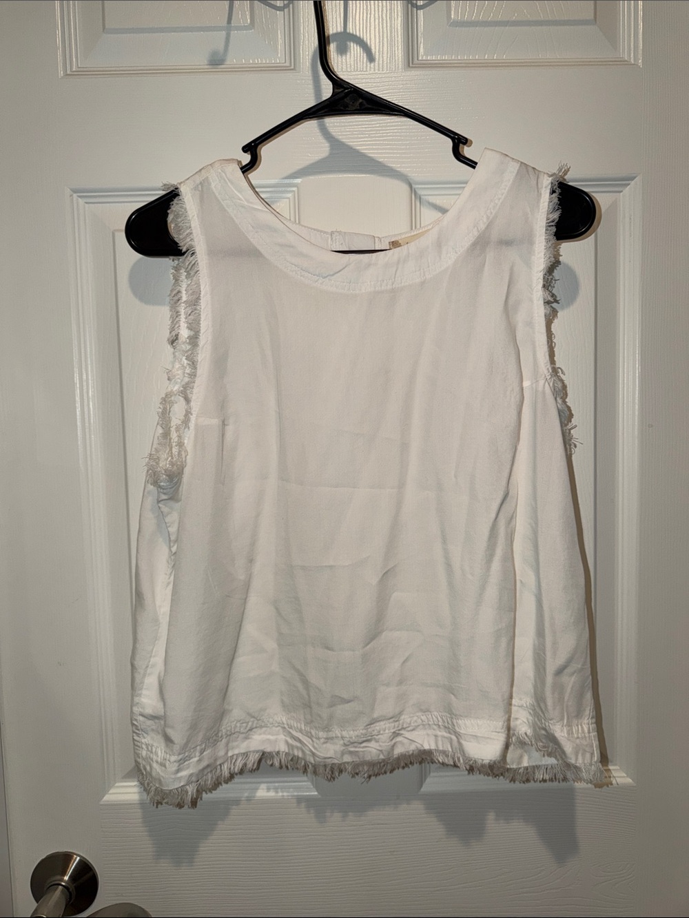 Altar'd State White Sleeveless Fringe-Trim Tank
